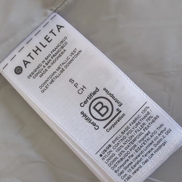 Athleta Puffer Vest Womens Silver Metallic Shiny Small Goose Down Puffy - Picture 9 of 12